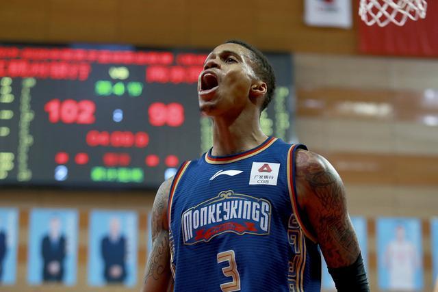 隆多因非法持枪持毒被捕 认罪后被判2天监禁